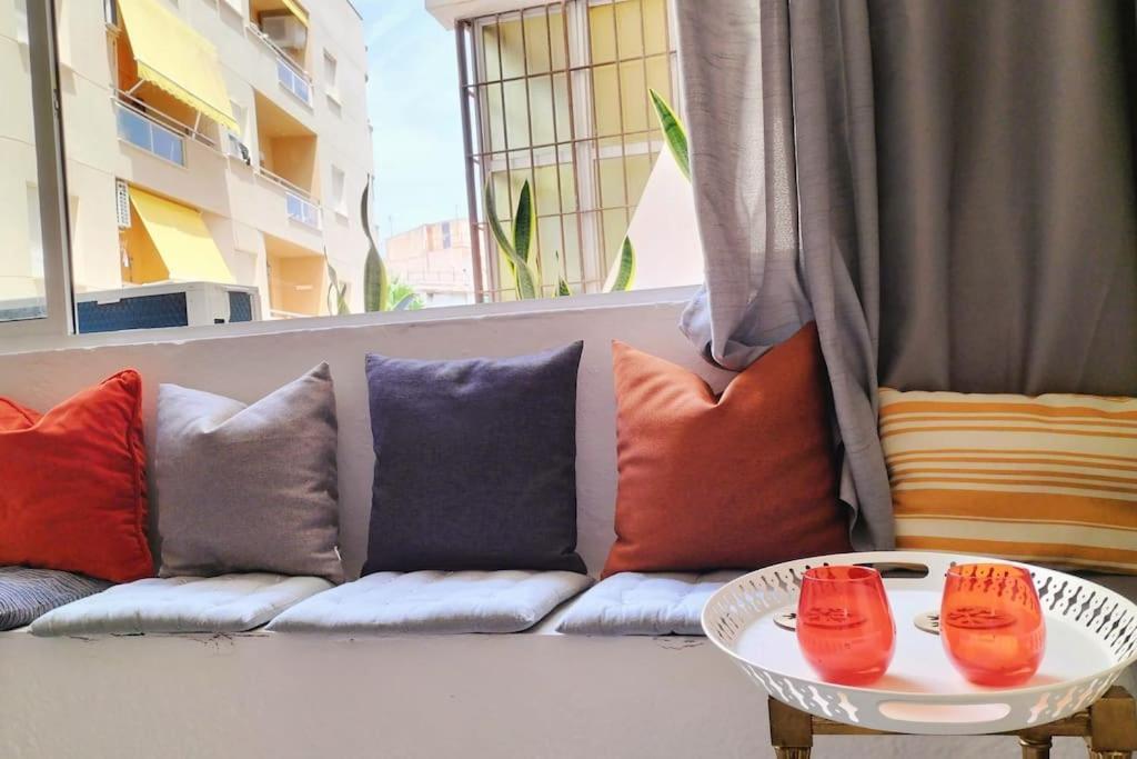 Bonito Apartamento De Dos Dormitorios En El Centro Y Calle San Miguel Torremolinos Exterior photo